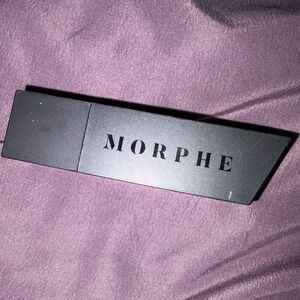 Morphe Cream Lipstick in - 'No Shame'
